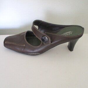 Aerosoles "Snapped" Womens Brown Leather Mule w/2.5" Heel - Size 8M